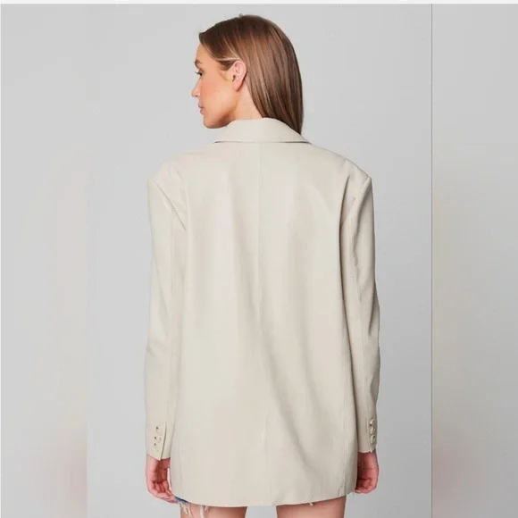 BLANKNYC Women’s Faux Leather Beige Blazer XS - Picture 3 of 9